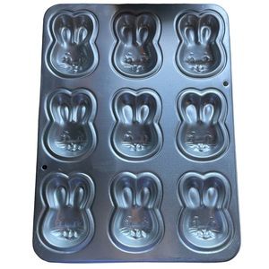 Vintage Wilton 1996 Mini Bite Size Bunny Pan